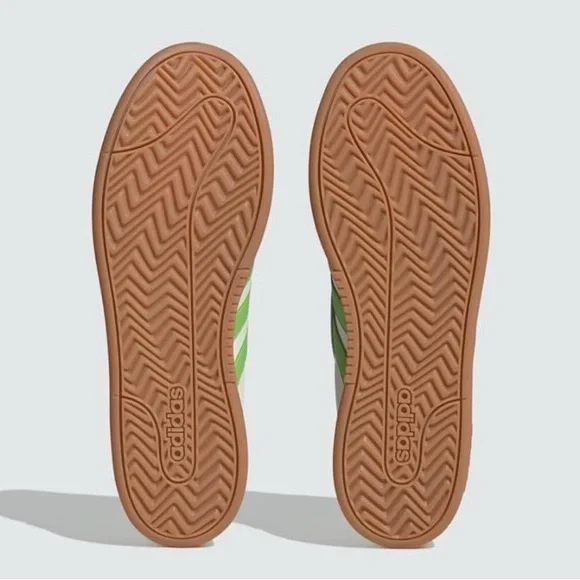 Adidas Women’s Grand Court Alpha White and Lime Green Shoe New in Box - Picture 3 of 5